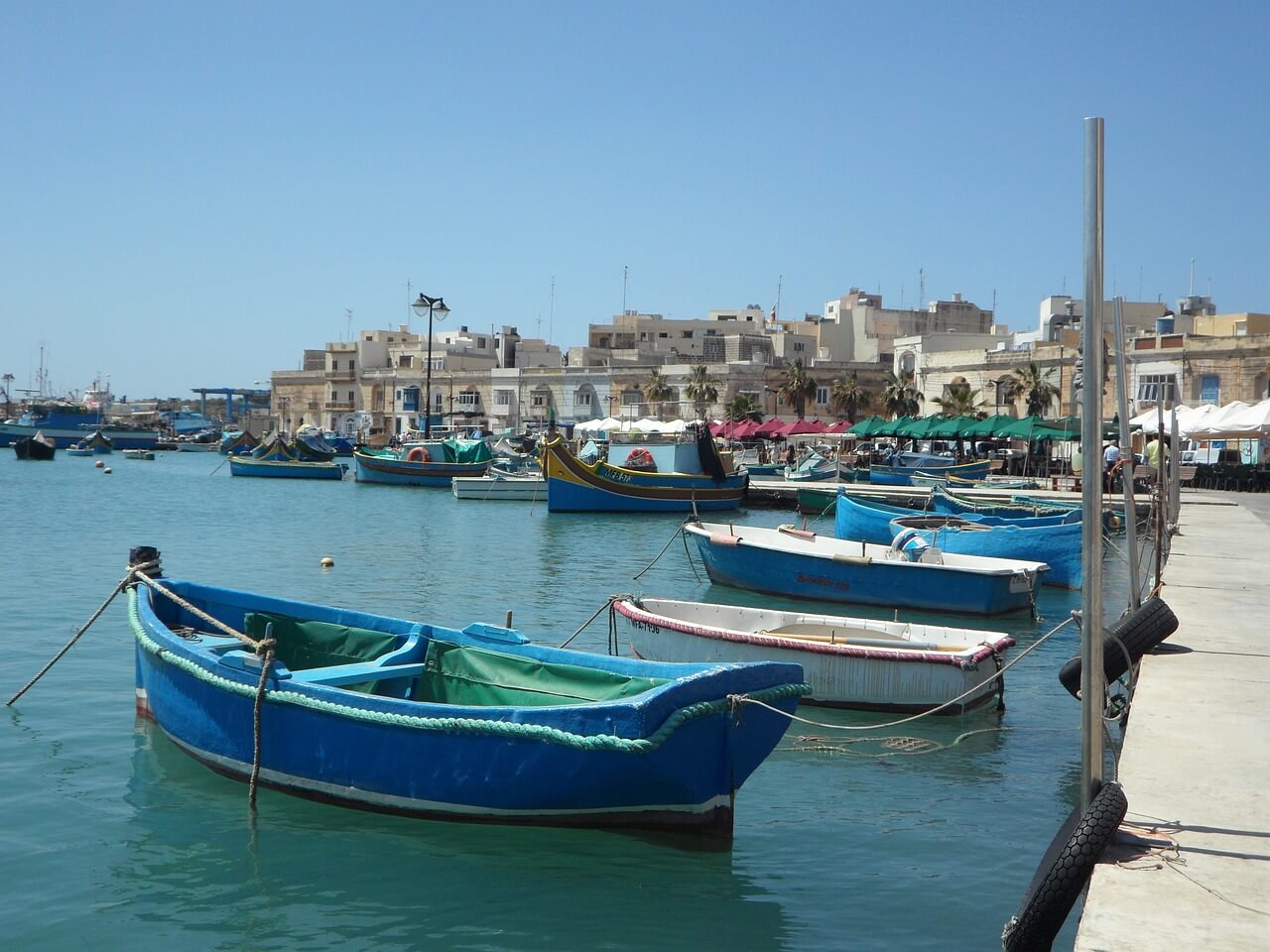 Marinella di Selinunte: Traditions and Flavors of the Sea package